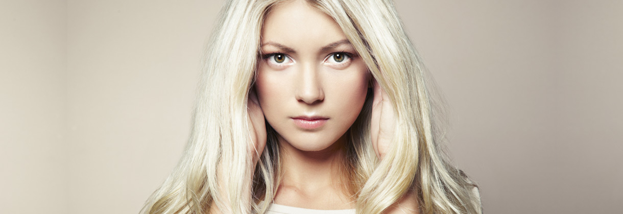 PLAY WITH BLONDE SEMINAR